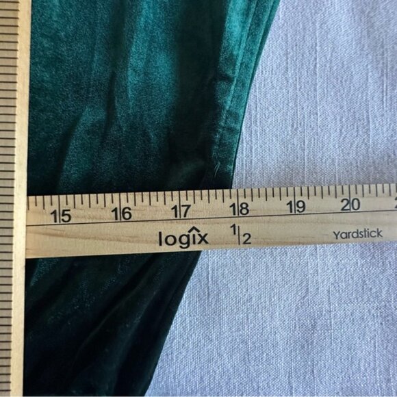 Ellison Blouse Womens Medium Green Velvet Peplum Cap Sleeve Ruched Holiday Party - Picture 7 of 10